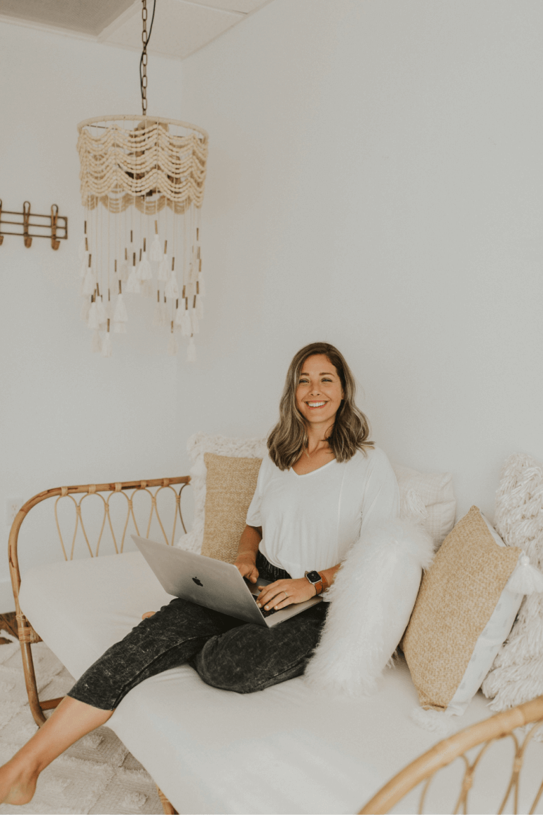 10 Side-Hustles for Moms Who Want to Make Money While Raising Their Kids
